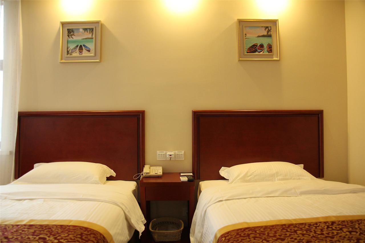 Greentree Inn Yunnan Lijiang Qixing Street Express Hotel Exteriör bild