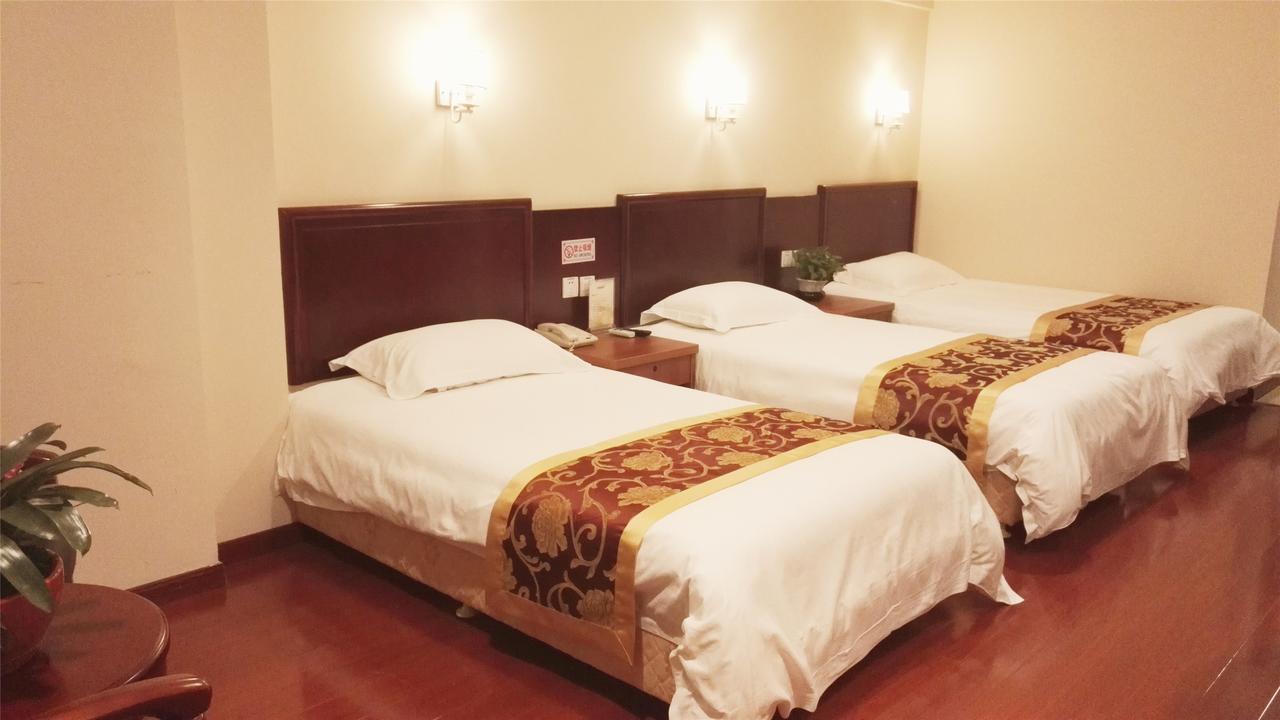 Greentree Inn Yunnan Lijiang Qixing Street Express Hotel Exteriör bild