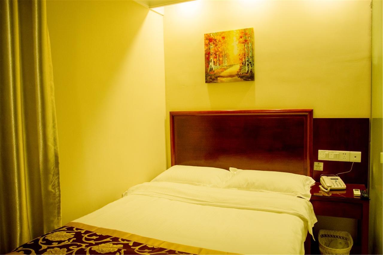 Greentree Inn Yunnan Lijiang Qixing Street Express Hotel Exteriör bild